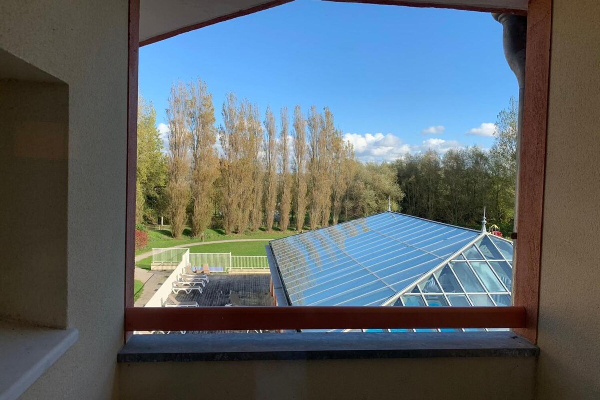 Appartement 5-person Flat With Swimming Pool Tennis Court And Private Parking 236 Le Touquet